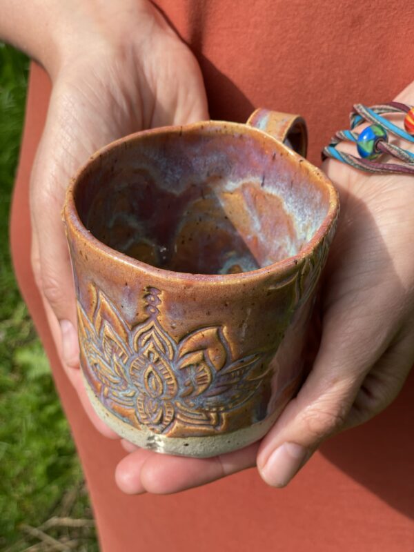 Keramik Tasse pink handgemacht getöpfert